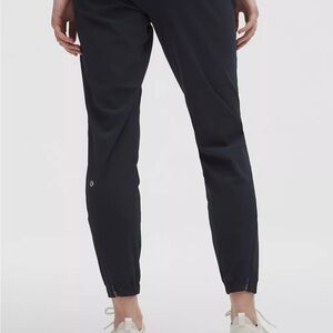 Lululemon Women's Navy Jogger Pants
